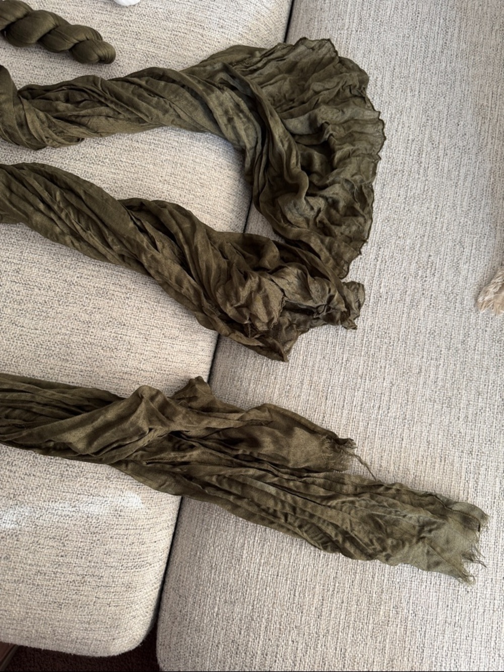 🤍 Cheesecloth Gauze Table Runners Bundle – White & Green - Picture 5 of 10